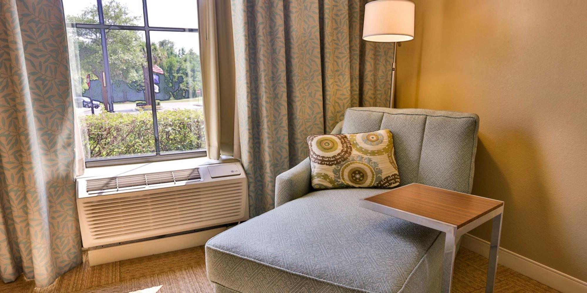 Hampton Inn Charleston-Daniel Island Экстерьер фото